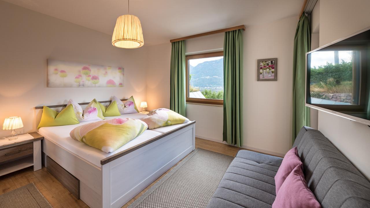 Niederhof Life Hotell Lana Exteriör bild
